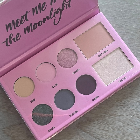 NWT [Set of 4] Ulta Beauty Eye Makeup Bundle: Palette, Primer, Brush, Mascara - Picture 2 of 4